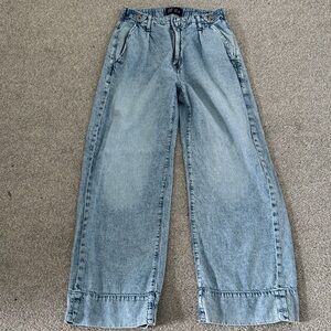 GAP Women's Light Blue Wide Leg Jeans